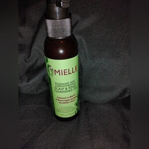 Mielle Rosemary Mint Scalp & Hair Oil